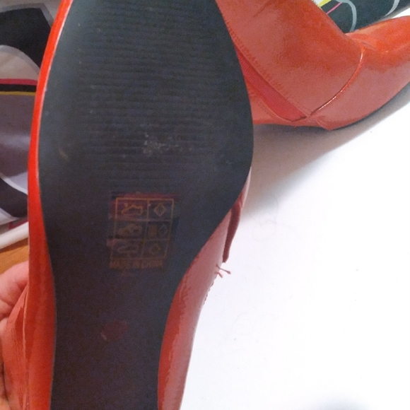 Retro Booties - Picture 3 of 3